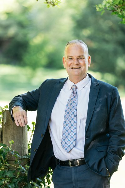 Agent Jason York from Macedon Ranges