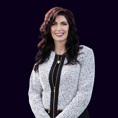 Agent Sharon Smith from Boroondara